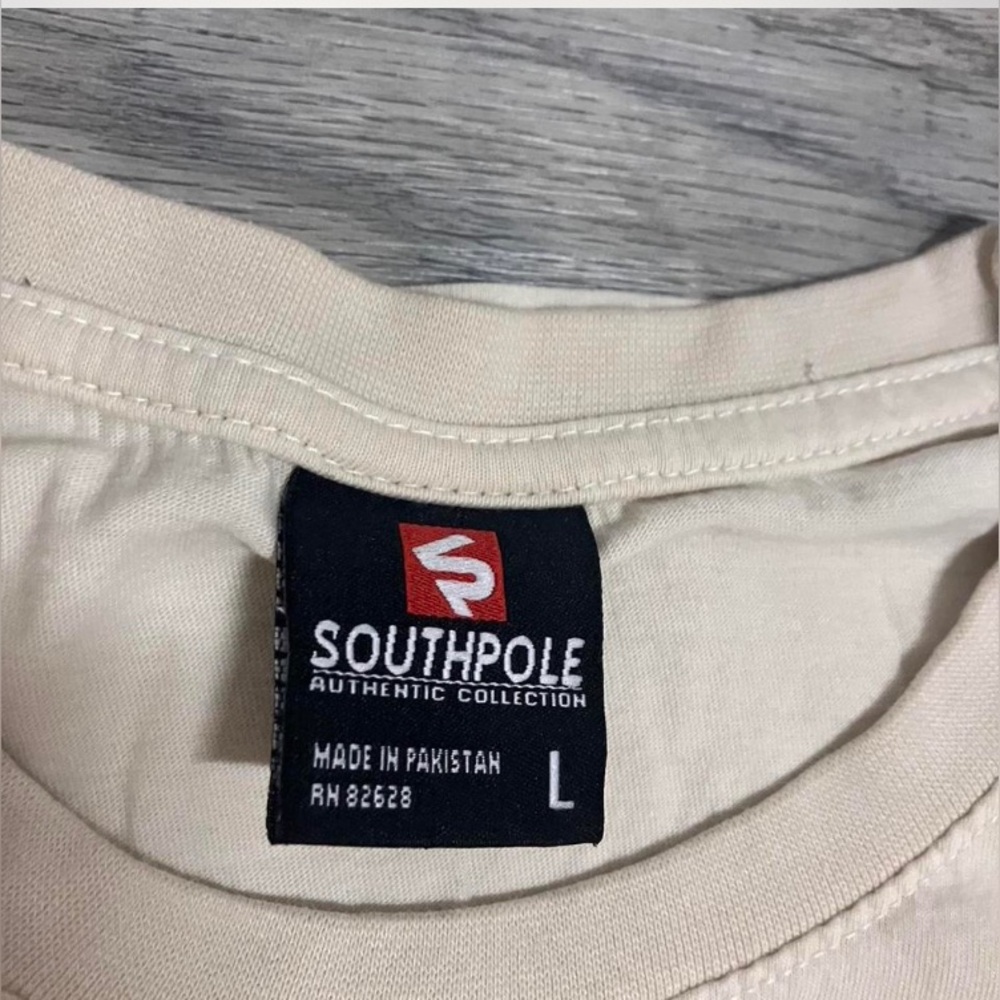 southpole white tshirt